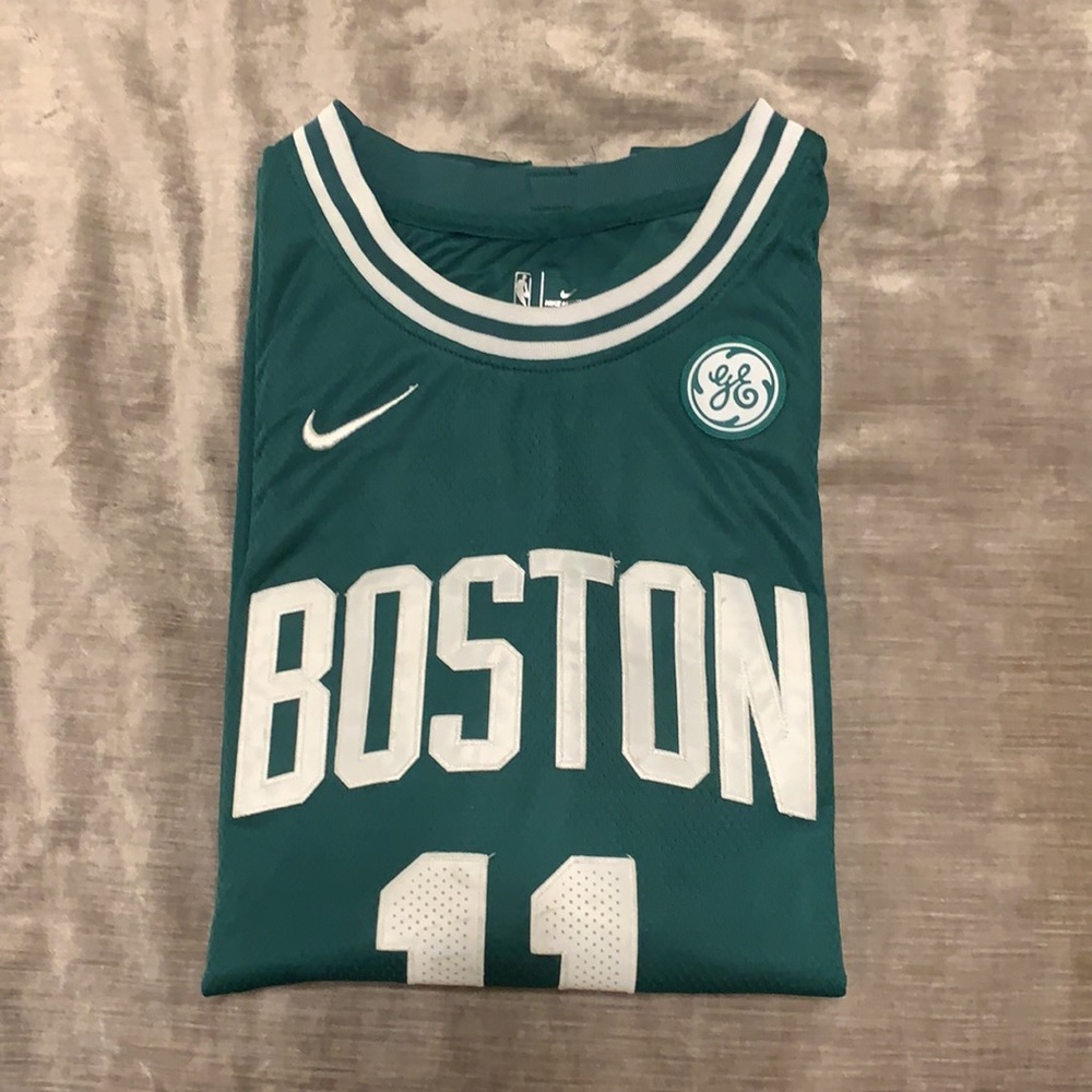 MENS “KYRIE IRVING” JERSEY
